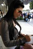 Kim Kardashian ass butt candids
